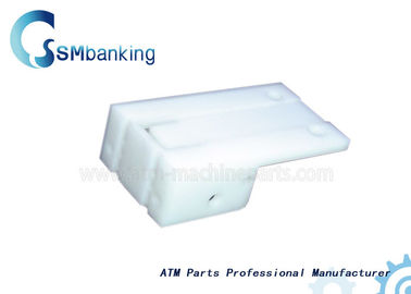 Orijinal NCR ATM Makine Parçaları Beyaz Plastik Takma 445-0675084